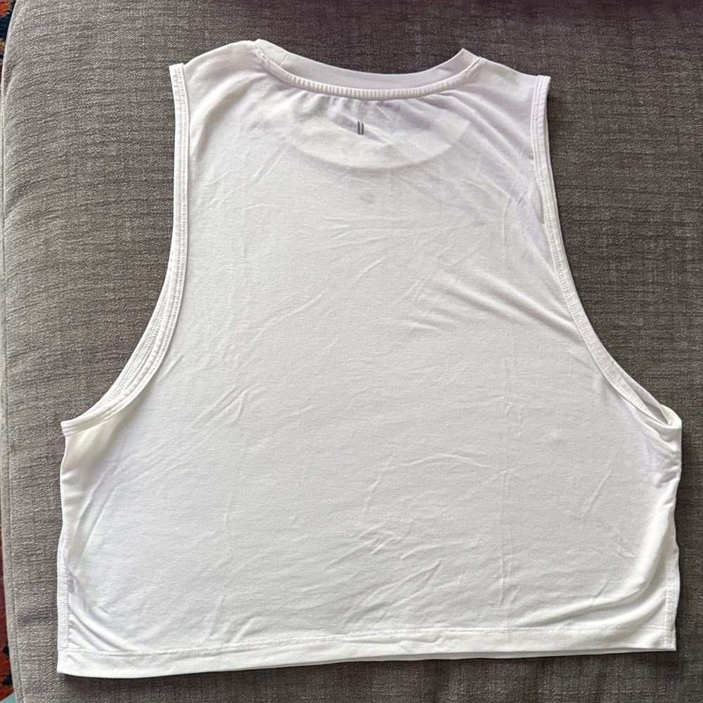 NOBULL Women's Muscle Tank - Picture 3 of 3